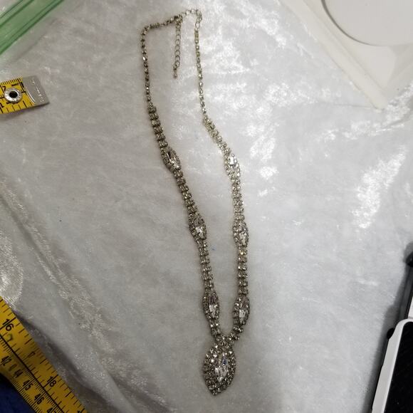 Clear rhinestone necklace oval 16" /3"ext.silver tone 1.1637 - Picture 9 of 12